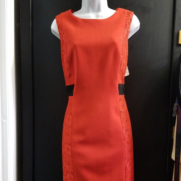 Dress - Picture 1 of 7